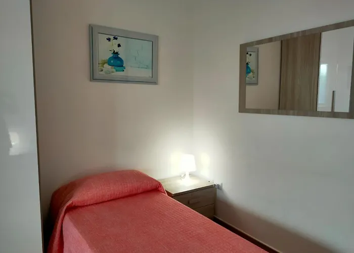 Villino Maria Pia, appartamento in villino in centro storico L'Aquila